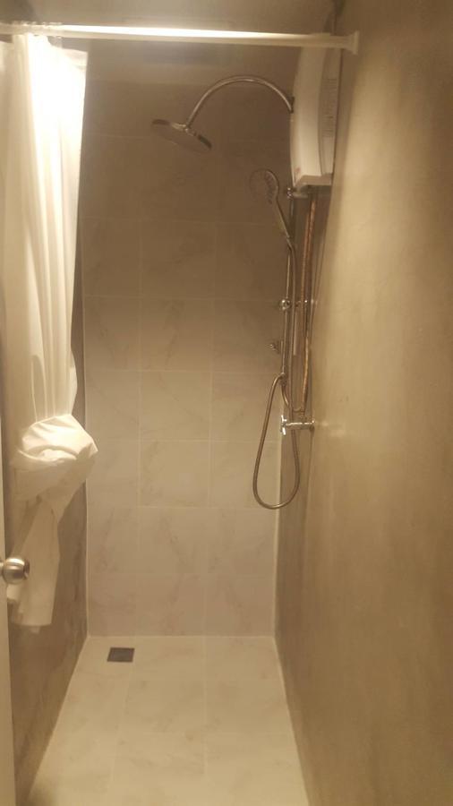 Revolution Hostel Asoke Bangkok Exteriér fotografie