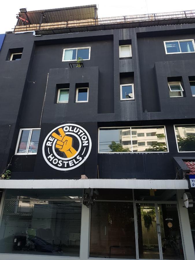 Revolution Hostel Asoke Bangkok Exteriér fotografie