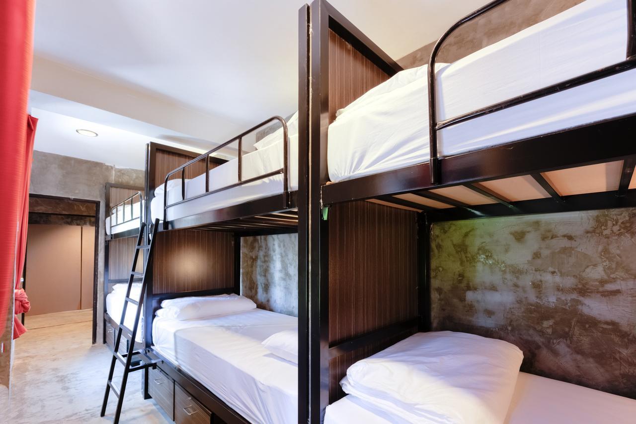 Revolution Hostel Asoke Bangkok Exteriér fotografie
