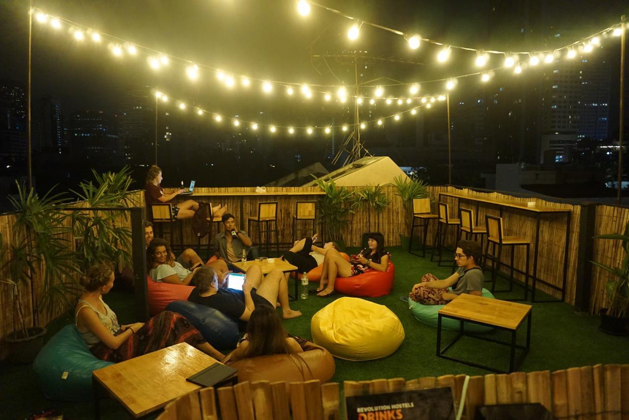 Revolution Hostel Asoke Bangkok Exteriér fotografie
